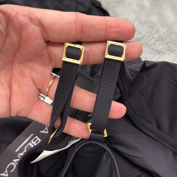 NWT • La Blanca • One Piece Swimsuit Island Goddess Shirred Side Suit • Size 8 • - Picture 10 of 10